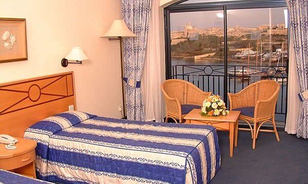 Malta-Waterfront - rum